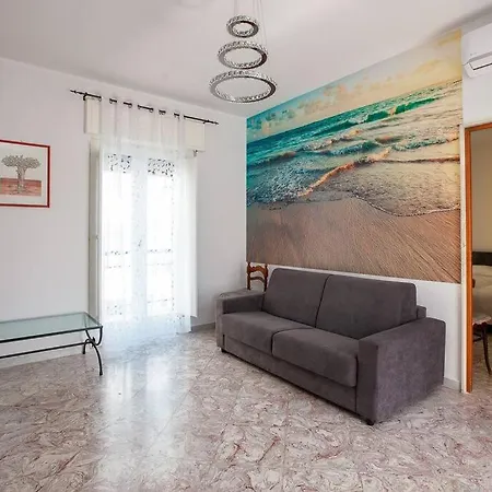 A Casa Di Lorenza Giovinazzo