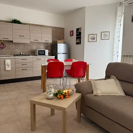 Apartment A Casa Di Lorenza Taranto